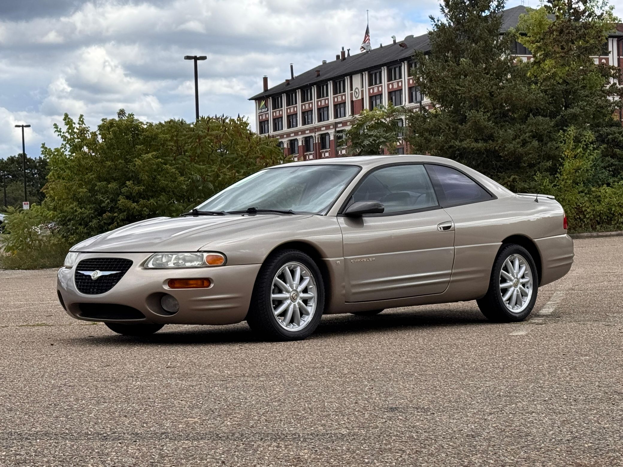 Chrysler Sebring Coupé 2.0 16V (Automatic)